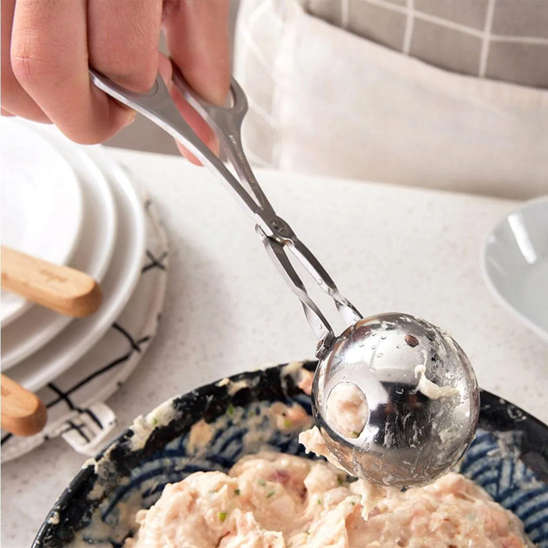 Stainless Steel Meatball Maker Stuffed Meatball Clip DIY Fish Meat Rice Ball Maker