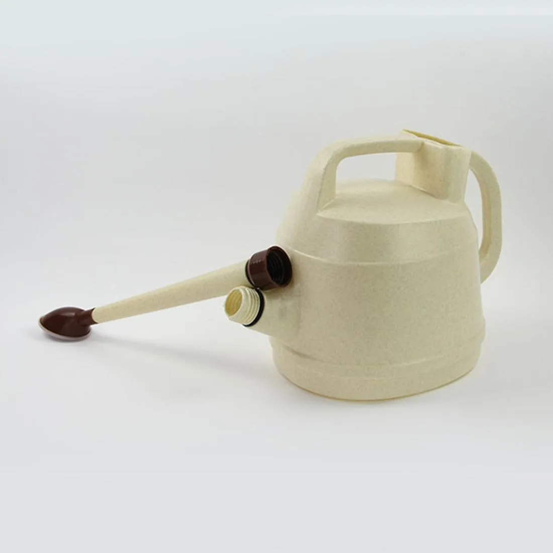 Watering Pot PP Landscape Gardening Supplies Watering Can Long Mouth Watering Irrigation Tools, Capacity: 7L, Random Color Delivery
