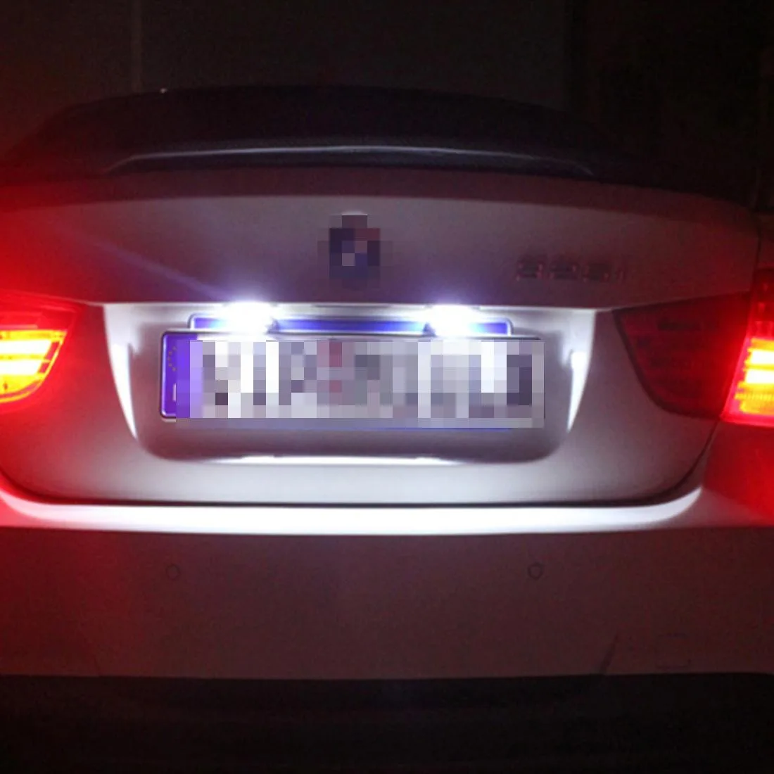 2 PCS License Plate Light with 18 SMD-3528 Lamps for Volkswagen,2W 120LM,6000K, DC12V(White Light)